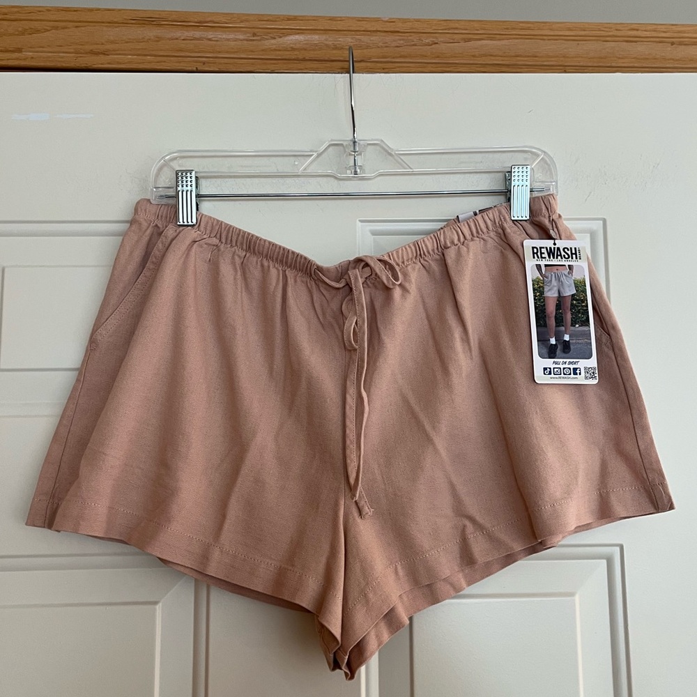 Women’s new Rewash cotton/ linen pull on tan peach elastic waist short. Size XL